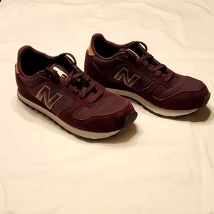 Women's New Balance
